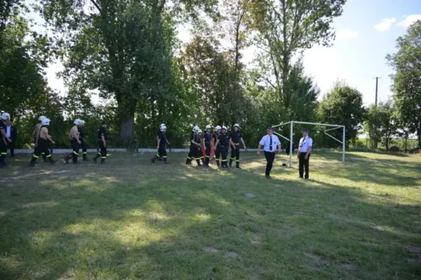 Gminne Zawody Sportowo-Pożarnicze w Oporowie: OSP Skórzewa na podium