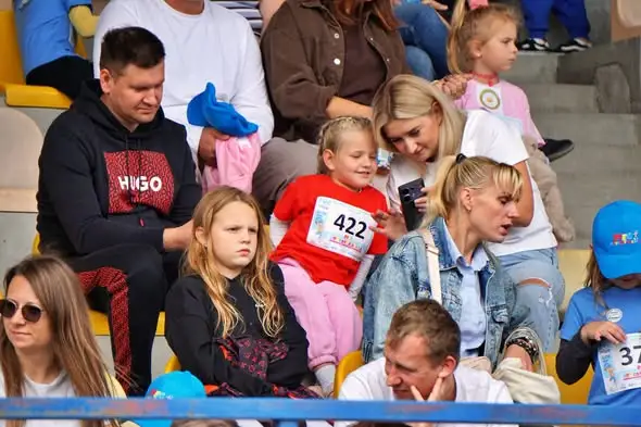 Ponad 600 przedszkolaków pobiegło na Stadionie Miejskim w Kutnie