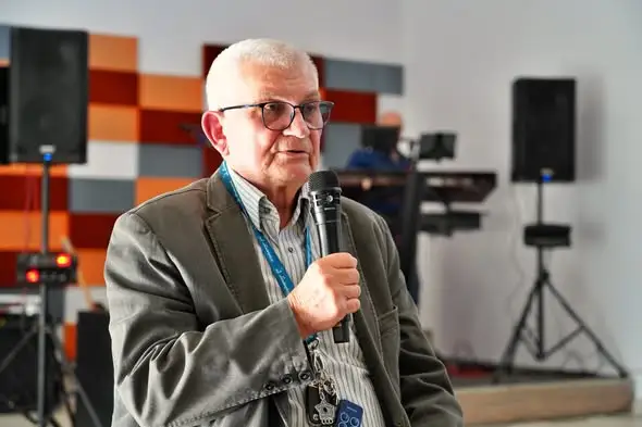 Kutnowskie Dni Seniora: Pokoleniowe Spotkania Integracyjne pełne tańca i radości