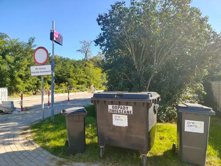 Remont ulicy Przemysłowej w Kutnie – zmiana miejsca odbioru odpadów