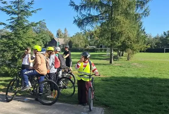 Rowerowa wyprawa uczniów z Gniewkowa do Gniewkowa