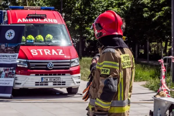Akcja ratunkowa w powiecie opoczyńskim – poszkodowana trafiła do szpitala